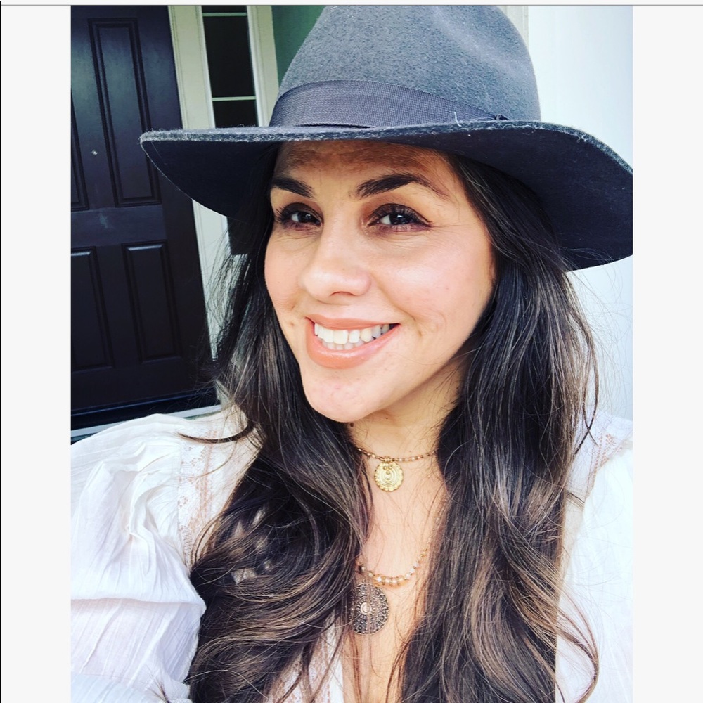 Meet your Posher, Lysa